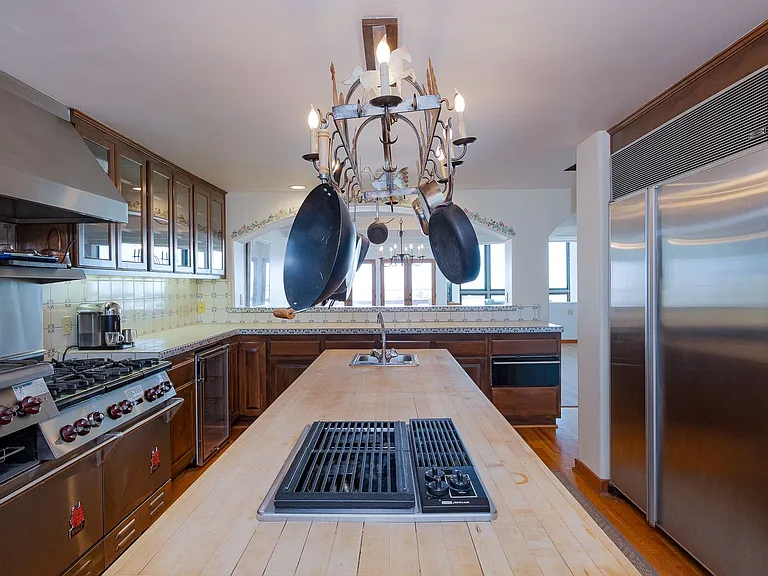3265 Ocean Dr — Photo 14