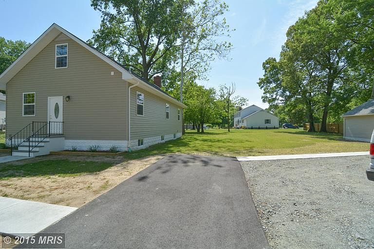 1st image of 166B Olen Dr
