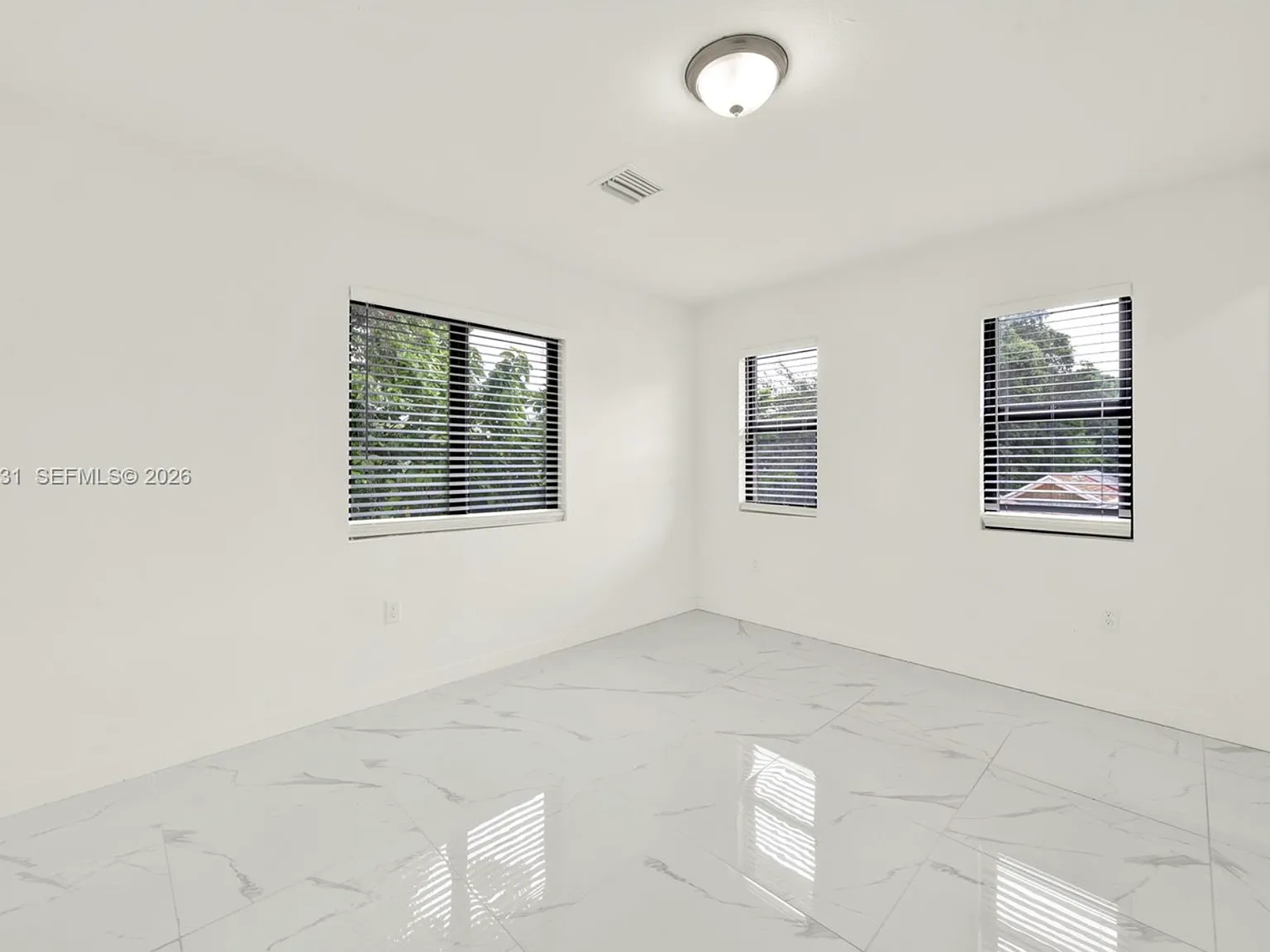 5220 NW 24th Ave — Photo 3