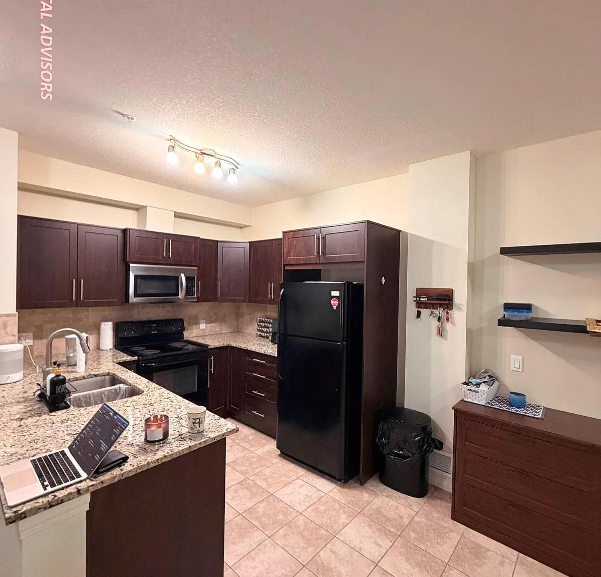 #1105 1540 Sherwood Boulevard Northwest — Photo 1