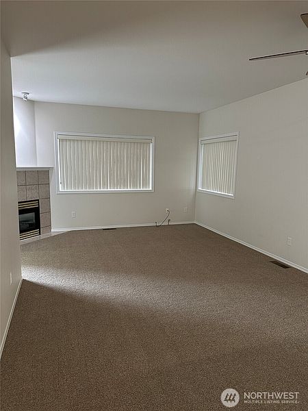 5th image of 523 W Kellogg Road