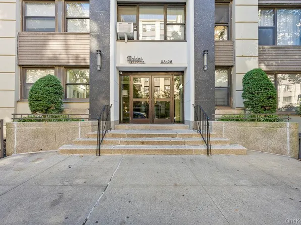 98-26 64 Avenue #3D, Rego Park, NY 11374