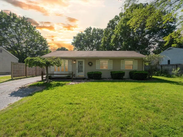 5532 Bedford St, Portage, MI 49002