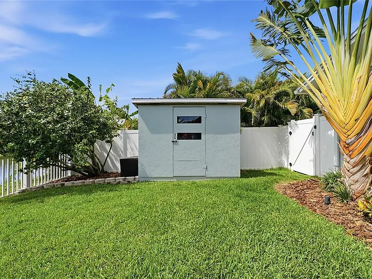 14463 Sandpiper Cir — Photo 36