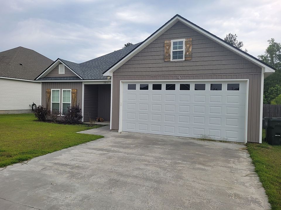 1st image of 3811 Bettys Pl