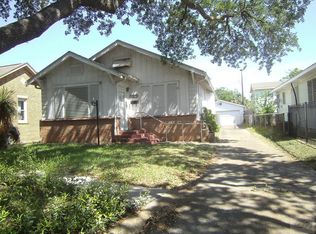 5012 Avenue P, Galveston, TX 77551