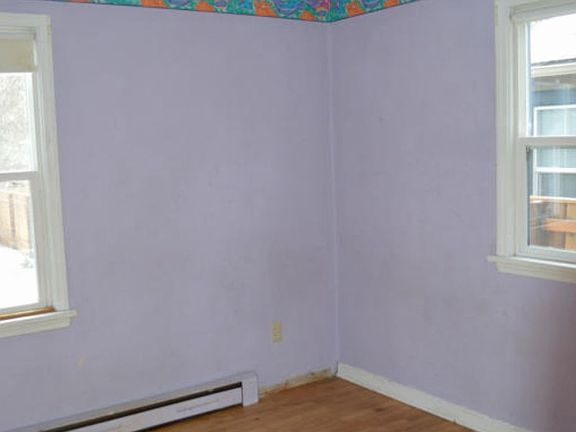5th image of 441 Pearl St