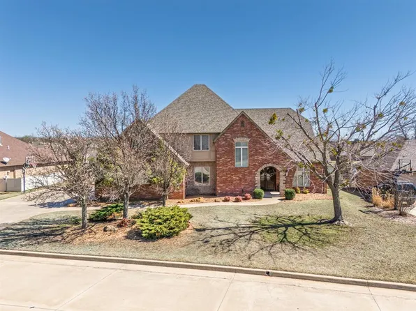 1805 Pecan Crossing Dr, Shawnee, OK 74804