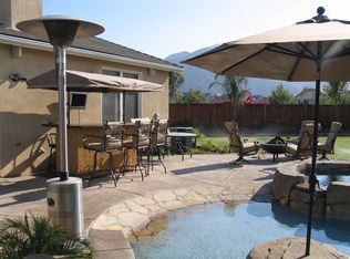 10990 Whitebark Ln, Corona, CA 92883