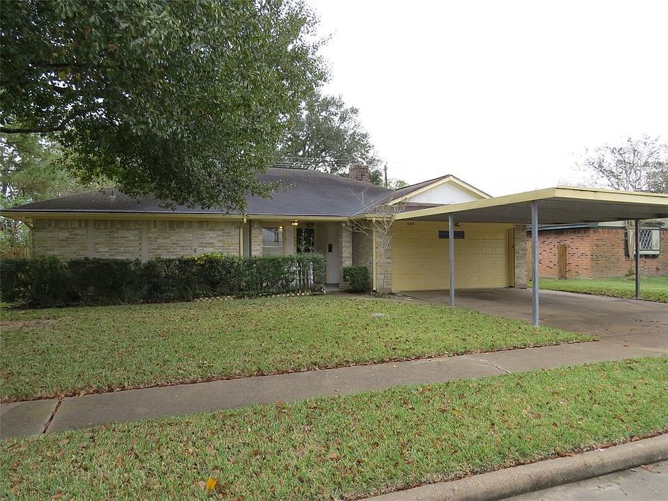 1st image of 609 Regency Dr