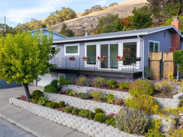 886 Patricia Way, San Rafael, CA 94903