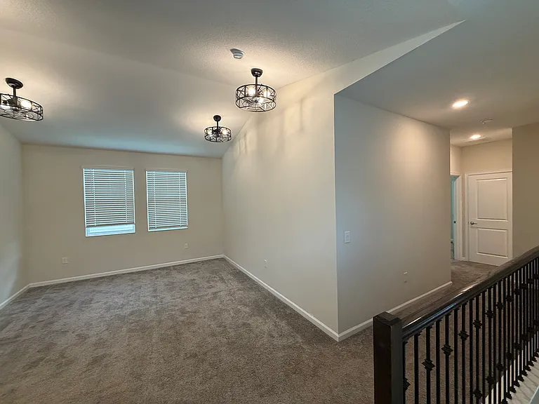 17016 Quicksilver Ave — Photo 7