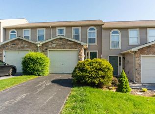 335 Oak Ridge Dr, Mountville, PA 17554