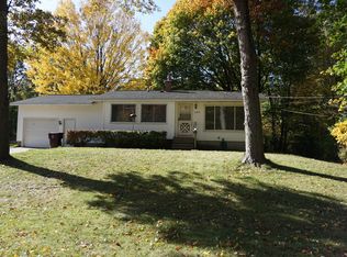 1337 Center St, Muskegon, MI 49442