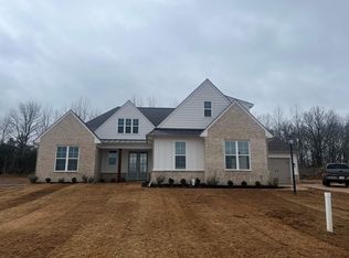 155 Rolling Hill Dr, Collierville, TN 38017