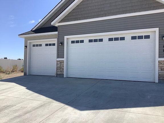Customizable New Construction