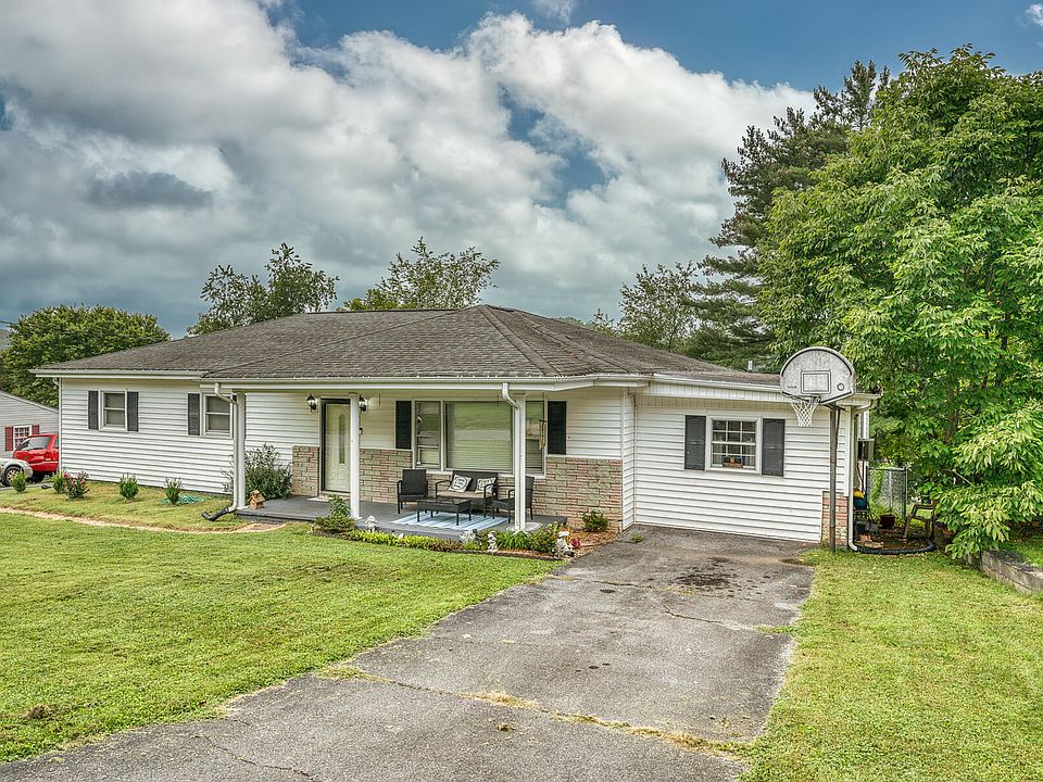 2637 Anderson St, Bristol, TN 37620 Zillow