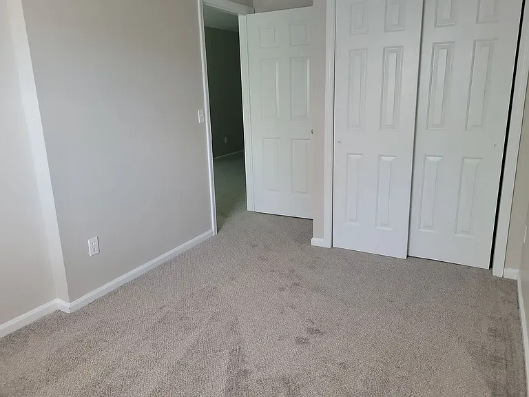 Country Gardens Apartments — Photo 55