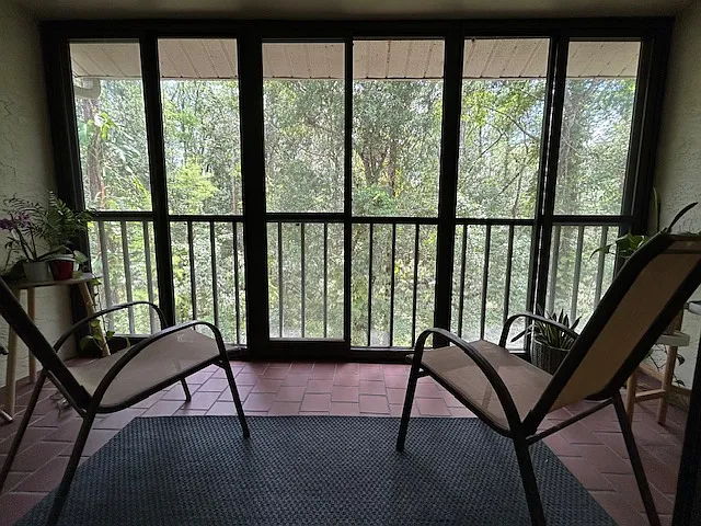 1398 Shady Pine Way #B — Photo 10