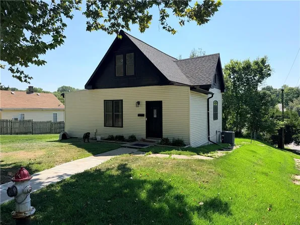 1502 6th Ave, Saint Joseph, MO 64505