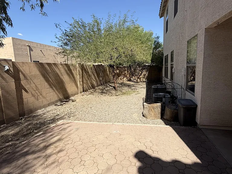 728 E Rose Marie Ln — Photo 19
