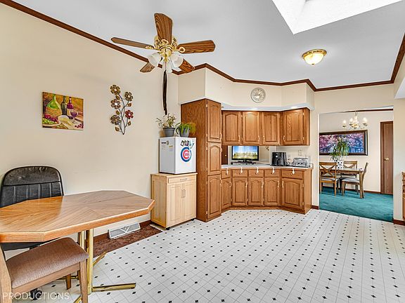 4th image of 22936 S Pine Valley Dr