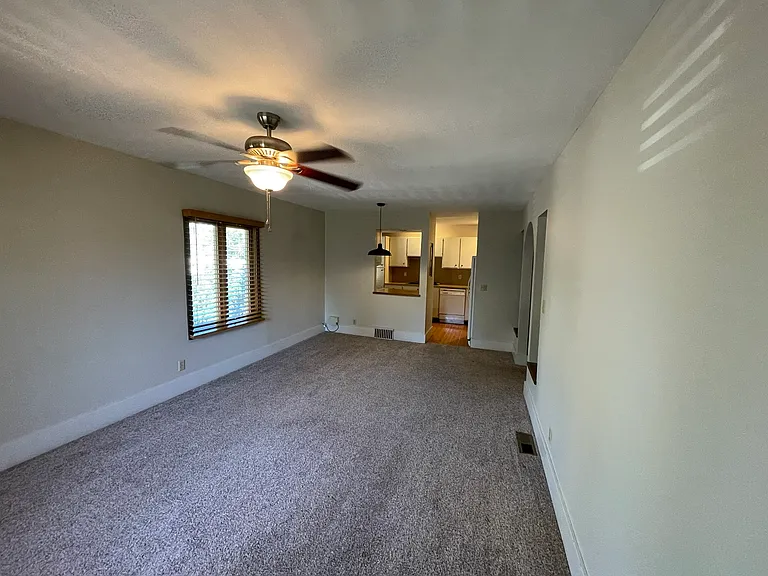 3812 J St — Photo 9
