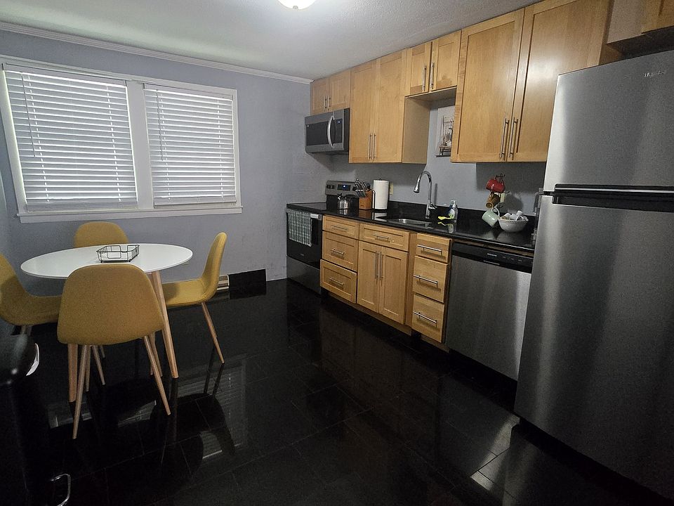 1st image of 119 Main St #B5