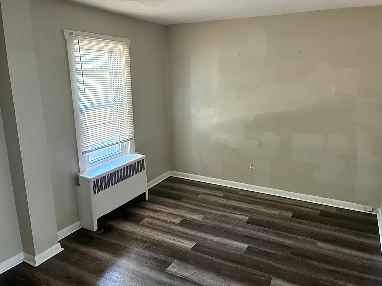 340 N Hook Rd #1 — Photo 5