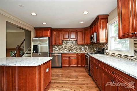 241 Norman Dr Palatine IL-small-002-Kitchen-666x444-72dpi