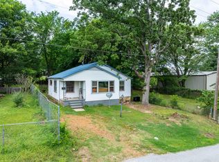 1525 Grays Ave, Batesville, AR 72501