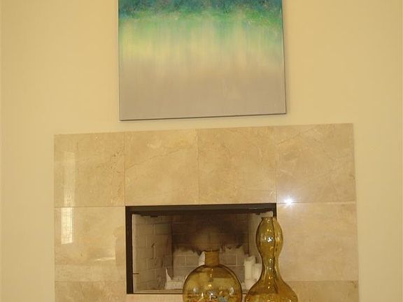 3rd image of 1374 Joseph Cir