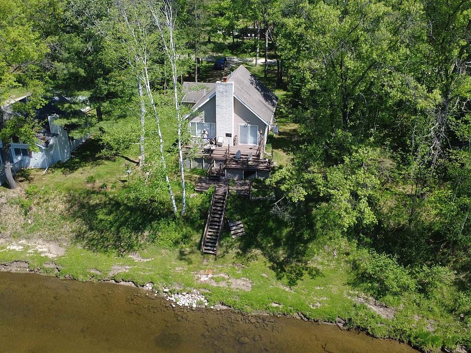 1st image of 1456 Rifle River Dr