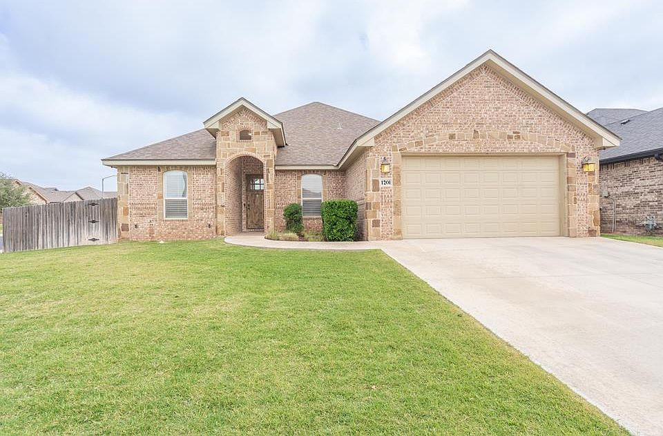 1st image of 1201 Stonefield Dr