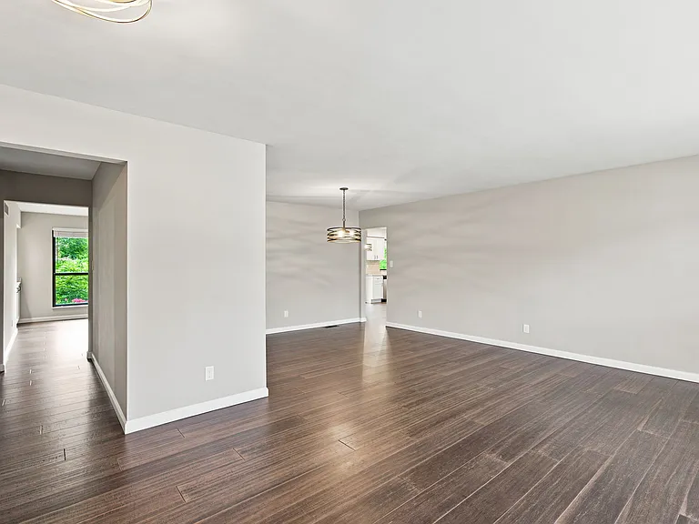 4874 Vermilion Dr — Photo 5