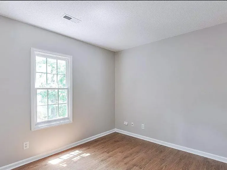 207 Mint Hill Dr — Photo 19