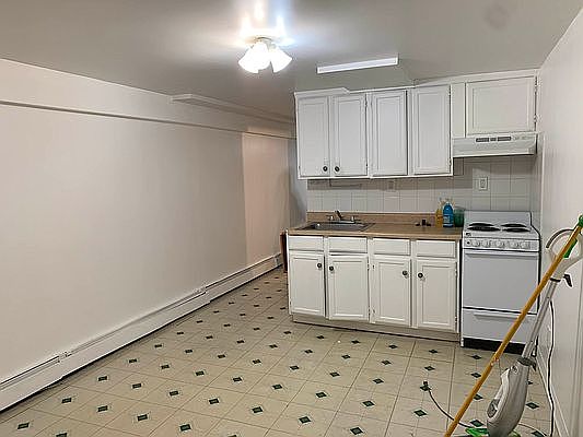 5th image of 20-50 45th St #Ba