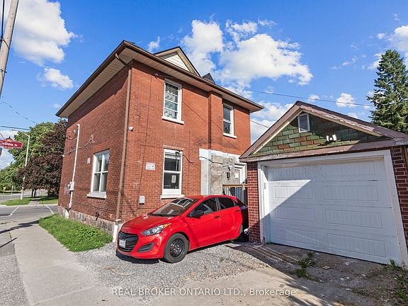 3rd image of 134 Celina St #1