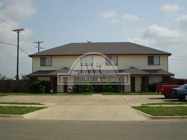 1st image of 3807 Woodrow Dr