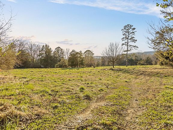 3rd image of 0 W Cove Rd