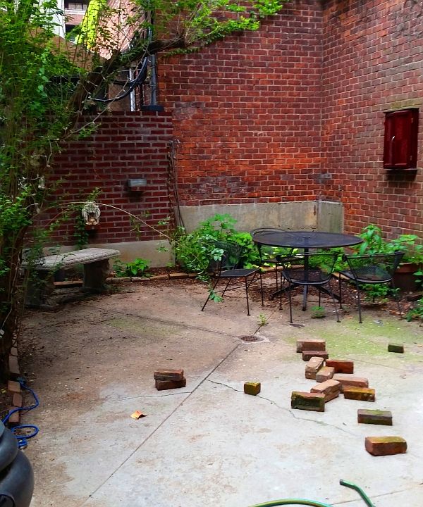 1st image of 211 W 70th St APT 1B