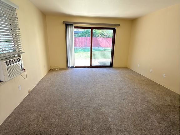5th image of 331 S 3rd Ave