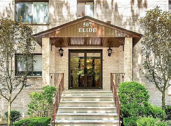 3rd image of 507 White Plains Rd APT 3C