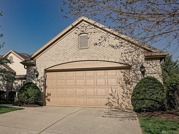 3rd image of 6809 Lorien Woods Dr