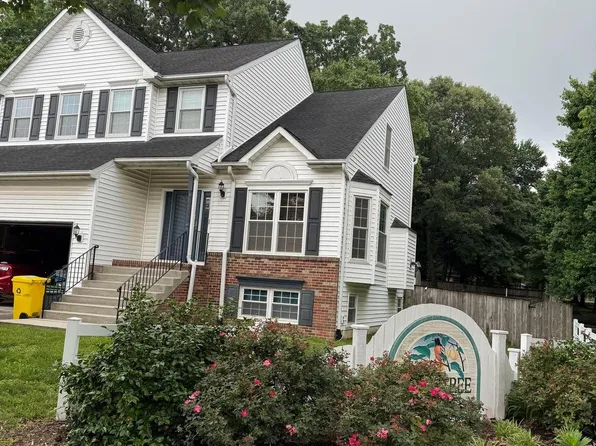 1301 Treasure Dr, Odenton, MD 21113