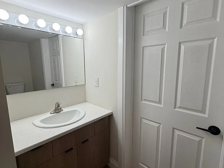 115 Speedvale Ave W #BASEMENT — Photo 10