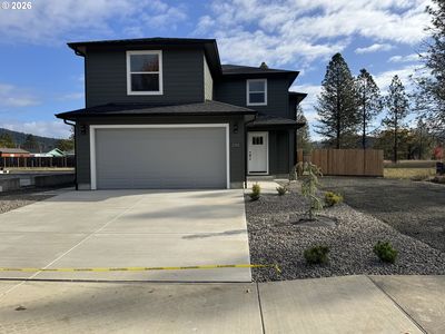 296 Taylor St, Sutherlin, OR, 97479