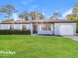 814 Yacolt Rd SE, Palm Bay, FL 32909