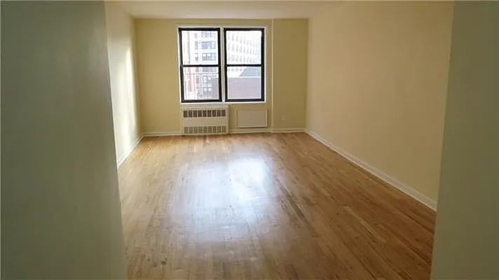 Rented by Lara Group | media 2