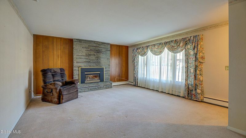 2nd image of 39 Northern Terrace